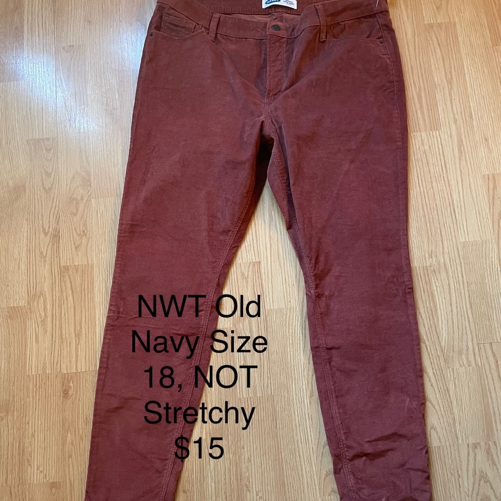 Old Navy size 18 corduroy pants. NWT
